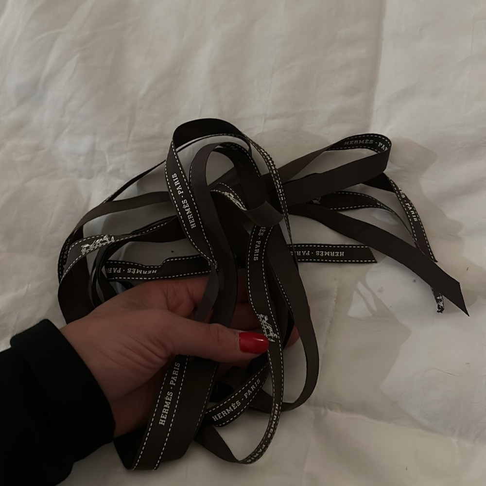 Hermes string (2) - Picture 3 of 4